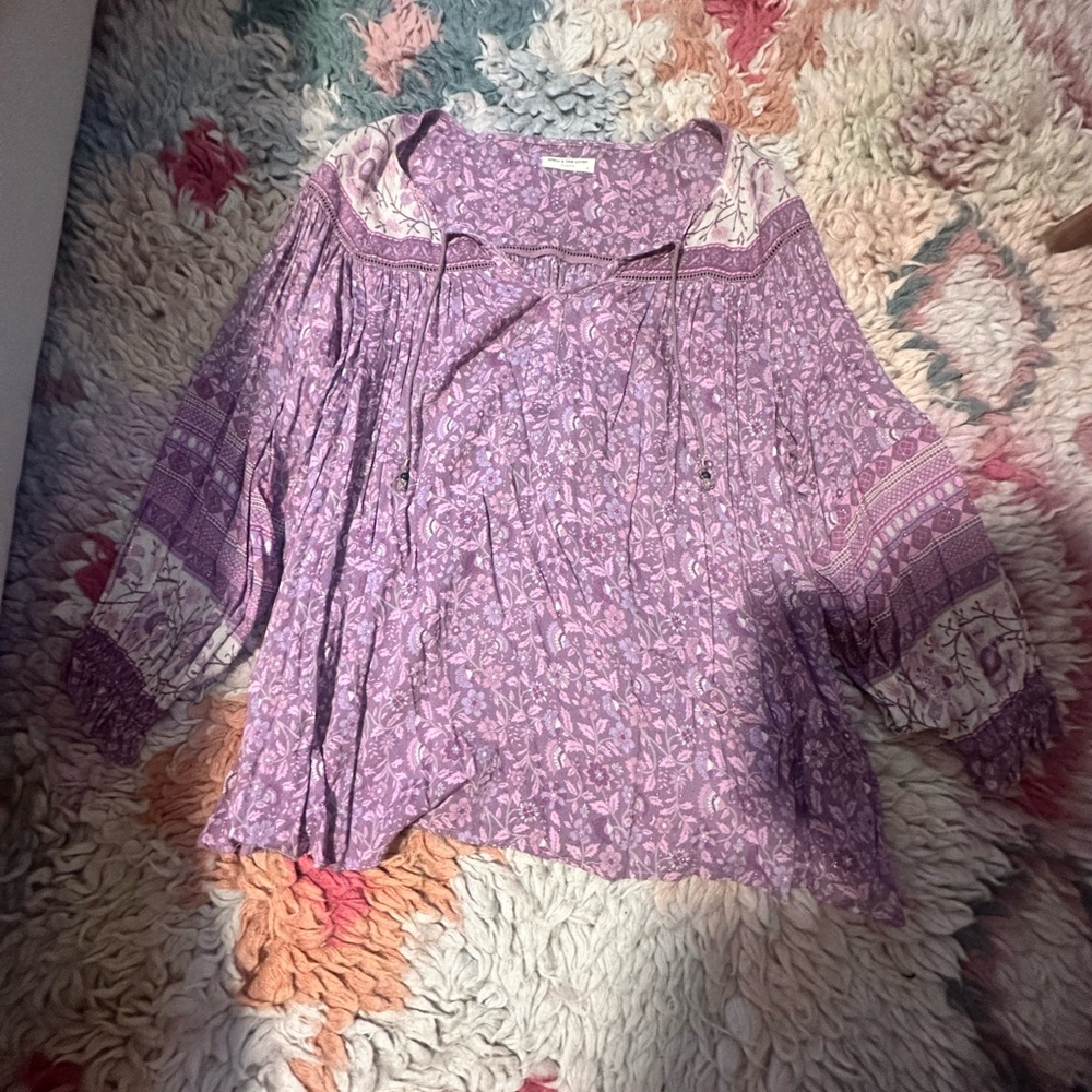 Spell purple Dahlia blouse 💜